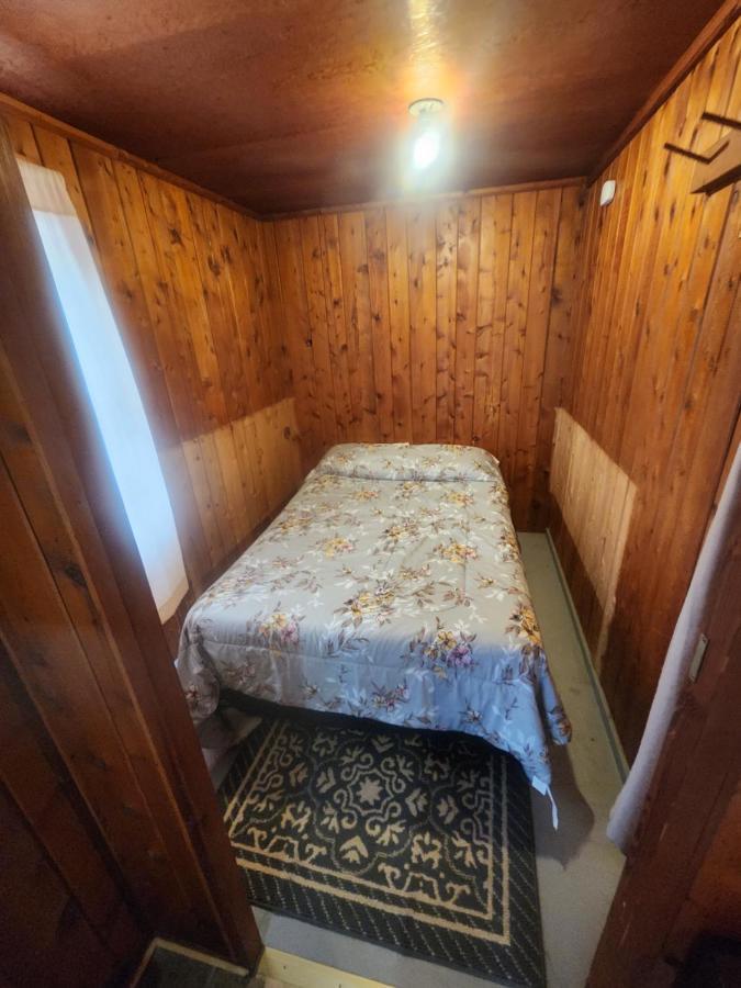 Cabin 2 매니스티크 외부 사진